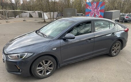 Hyundai Elantra VI рестайлинг, 2017 год, 1 250 000 рублей, 9 фотография