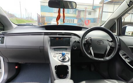 Toyota Prius, 2010 год, 850 000 рублей, 1 фотография