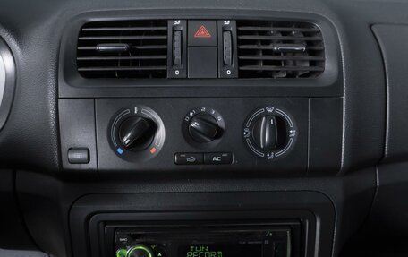 Skoda Fabia II, 2011 год, 599 000 рублей, 12 фотография