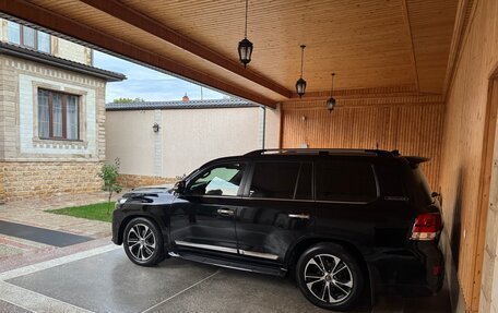 Toyota Land Cruiser 200, 2016 год, 6 500 000 рублей, 8 фотография