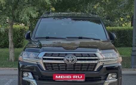 Toyota Land Cruiser 200, 2016 год, 6 500 000 рублей, 5 фотография