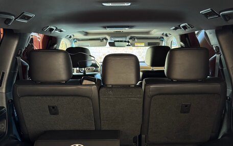 Toyota Land Cruiser 200, 2016 год, 6 500 000 рублей, 19 фотография