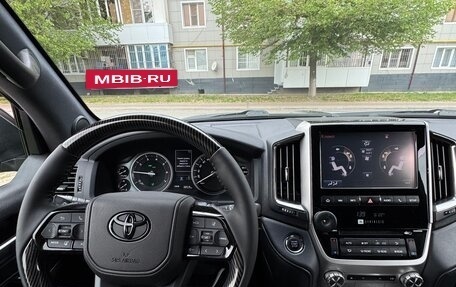 Toyota Land Cruiser 200, 2016 год, 6 500 000 рублей, 17 фотография