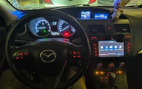 Mazda 3, 2011 год, 850 000 рублей, 16 фотография