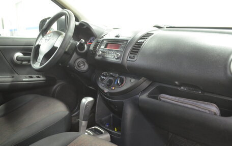 Nissan Note II рестайлинг, 2011 год, 720 000 рублей, 8 фотография