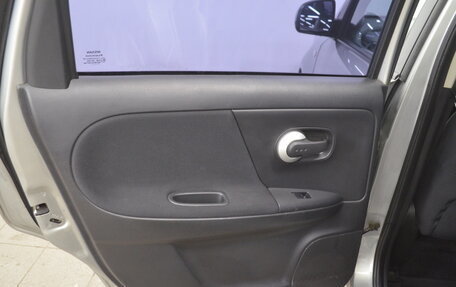 Nissan Note II рестайлинг, 2011 год, 720 000 рублей, 12 фотография