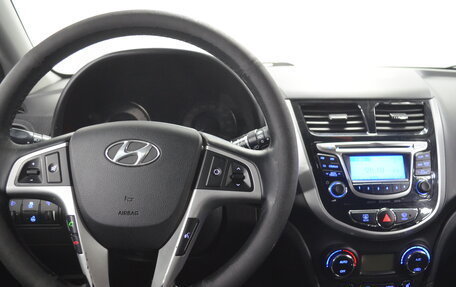 Hyundai Solaris II рестайлинг, 2014 год, 710 000 рублей, 13 фотография