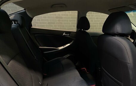 Hyundai Solaris II рестайлинг, 2013 год, 820 000 рублей, 12 фотография