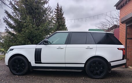 Land Rover Range Rover IV рестайлинг, 2014 год, 3 730 000 рублей, 2 фотография