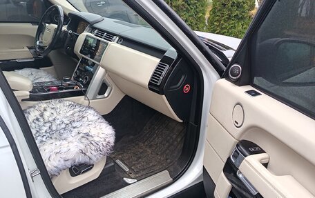 Land Rover Range Rover IV рестайлинг, 2014 год, 3 730 000 рублей, 9 фотография