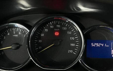 Renault Logan II, 2018 год, 375 000 рублей, 17 фотография