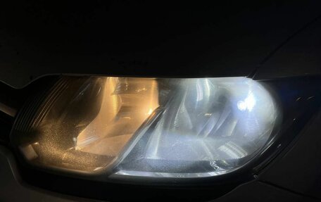 Renault Logan II, 2018 год, 375 000 рублей, 26 фотография