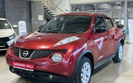 Nissan Juke II, 2013 год, 909 000 рублей, 1 фотография