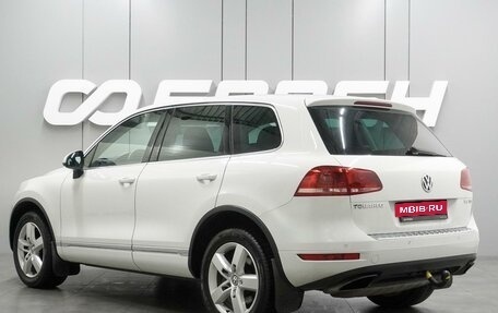 Volkswagen Touareg III, 2012 год, 1 999 000 рублей, 2 фотография