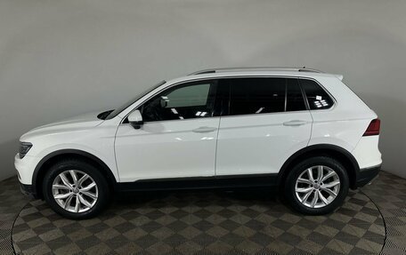 Volkswagen Tiguan II, 2018 год, 2 200 000 рублей, 5 фотография