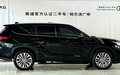 Toyota Highlander, 2024 год, 5 380 469 рублей, 5 фотография