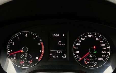 Volkswagen Jetta VI, 2013 год, 980 000 рублей, 10 фотография