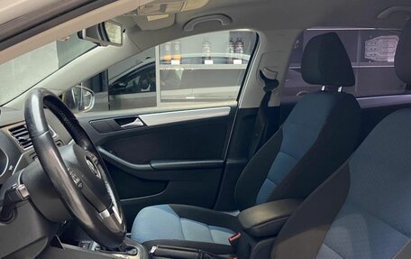 Volkswagen Jetta VI, 2013 год, 980 000 рублей, 13 фотография