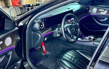 Mercedes-Benz E-Класс, 2016 год, 3 000 000 рублей, 14 фотография