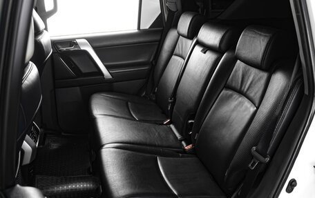 Toyota Land Cruiser Prado 150 рестайлинг 2, 2013 год, 3 779 000 рублей, 9 фотография