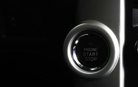 Toyota Land Cruiser Prado 150 рестайлинг 2, 2013 год, 3 779 000 рублей, 14 фотография