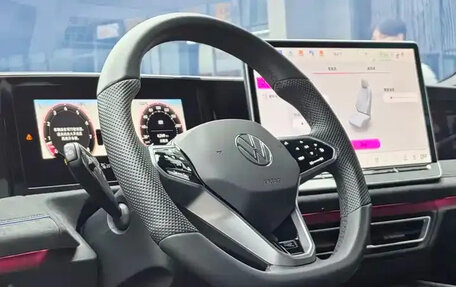 Volkswagen Tiguan, 2025 год, 4 200 111 рублей, 11 фотография