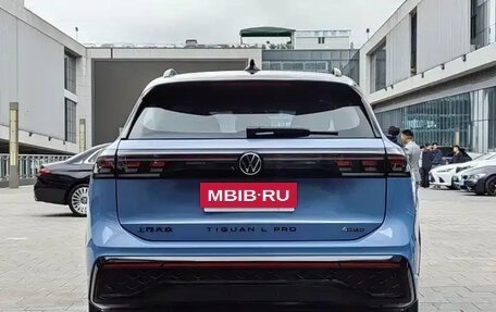 Volkswagen Tiguan, 2025 год, 4 200 111 рублей, 6 фотография