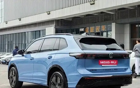 Volkswagen Tiguan, 2025 год, 4 200 111 рублей, 7 фотография