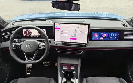 Volkswagen Tiguan, 2025 год, 4 200 111 рублей, 17 фотография