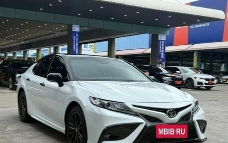 Toyota Camry, 2022 год, 2 390 007 рублей, 3 фотография