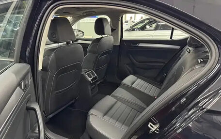 Skoda Superb III рестайлинг, 2025 год, 2 200 111 рублей, 6 фотография