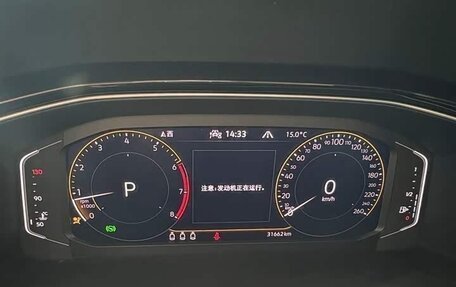 Volkswagen T-Roc I, 2021 год, 1 490 000 рублей, 11 фотография