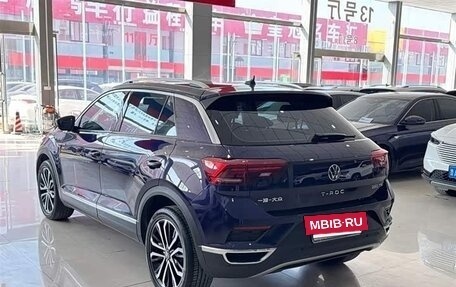 Volkswagen T-Roc I, 2021 год, 1 490 000 рублей, 4 фотография