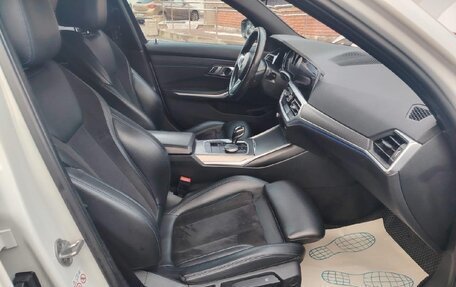 BMW 3 серия, 2019 год, 2 745 000 рублей, 8 фотография