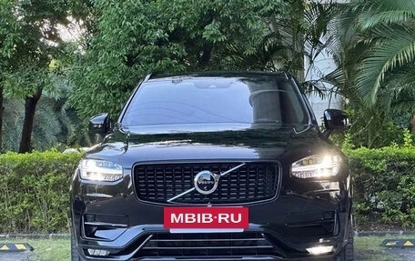 Volvo XC90 II рестайлинг, 2022 год, 4 100 000 рублей, 2 фотография