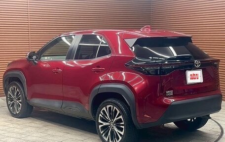 Toyota Yaris Cross, 2021 год, 1 650 000 рублей, 6 фотография