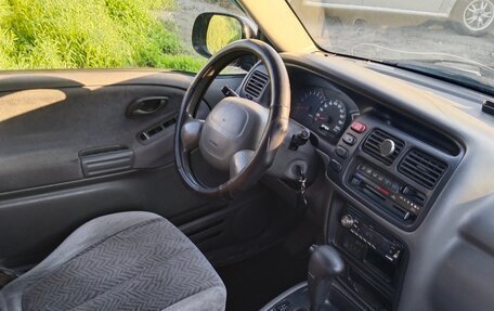 Suzuki Grand Vitara, 2003 год, 610 000 рублей, 14 фотография