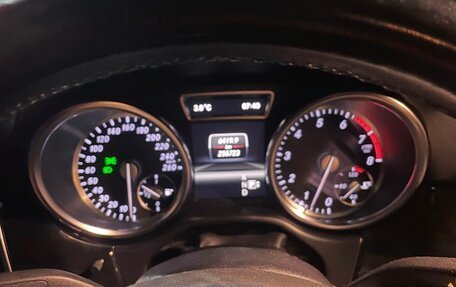 Mercedes-Benz M-Класс, 2012 год, 1 750 000 рублей, 3 фотография