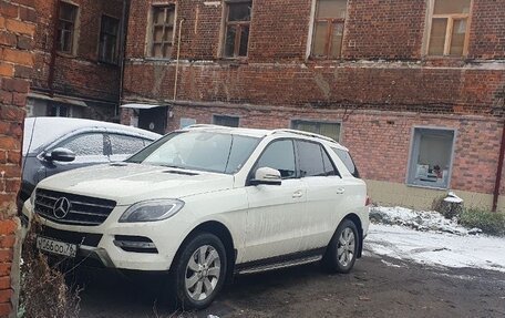 Mercedes-Benz M-Класс, 2012 год, 1 750 000 рублей, 2 фотография