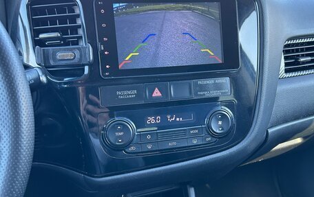 Mitsubishi Outlander III рестайлинг 3, 2012 год, 1 150 000 рублей, 15 фотография