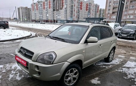 Hyundai Tucson III, 2008 год, 699 000 рублей, 1 фотография
