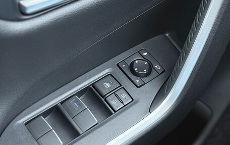 Toyota RAV4, 2022 год, 3 799 000 рублей, 13 фотография