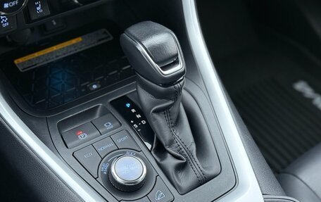 Toyota RAV4, 2022 год, 3 799 000 рублей, 26 фотография