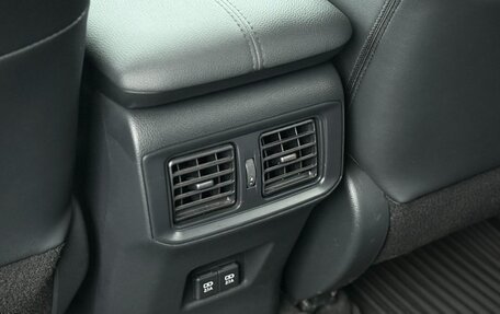 Toyota RAV4, 2022 год, 3 799 000 рублей, 31 фотография