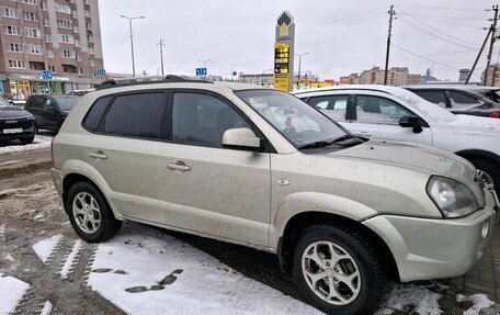 Hyundai Tucson III, 2008 год, 699 000 рублей, 2 фотография
