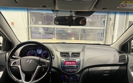 Hyundai Solaris II рестайлинг, 2014 год, 860 000 рублей, 11 фотография