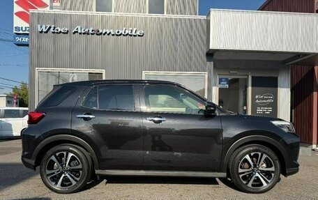 Daihatsu Rocky, 2022 год, 1 092 000 рублей, 23 фотография