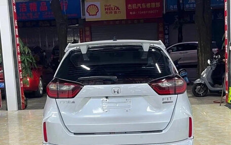 Honda Fit, 2021 год, 950 000 рублей, 5 фотография