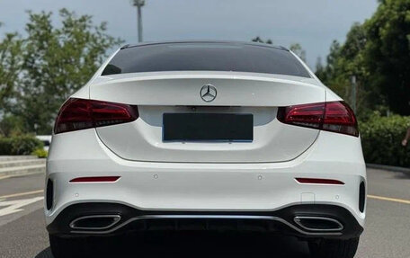 Mercedes-Benz A-Класс, 2021 год, 1 800 000 рублей, 5 фотография