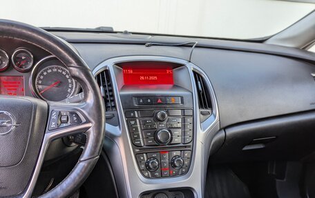 Opel Astra J, 2013 год, 750 000 рублей, 13 фотография